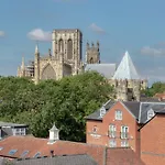 Doubletree By Hilton York
