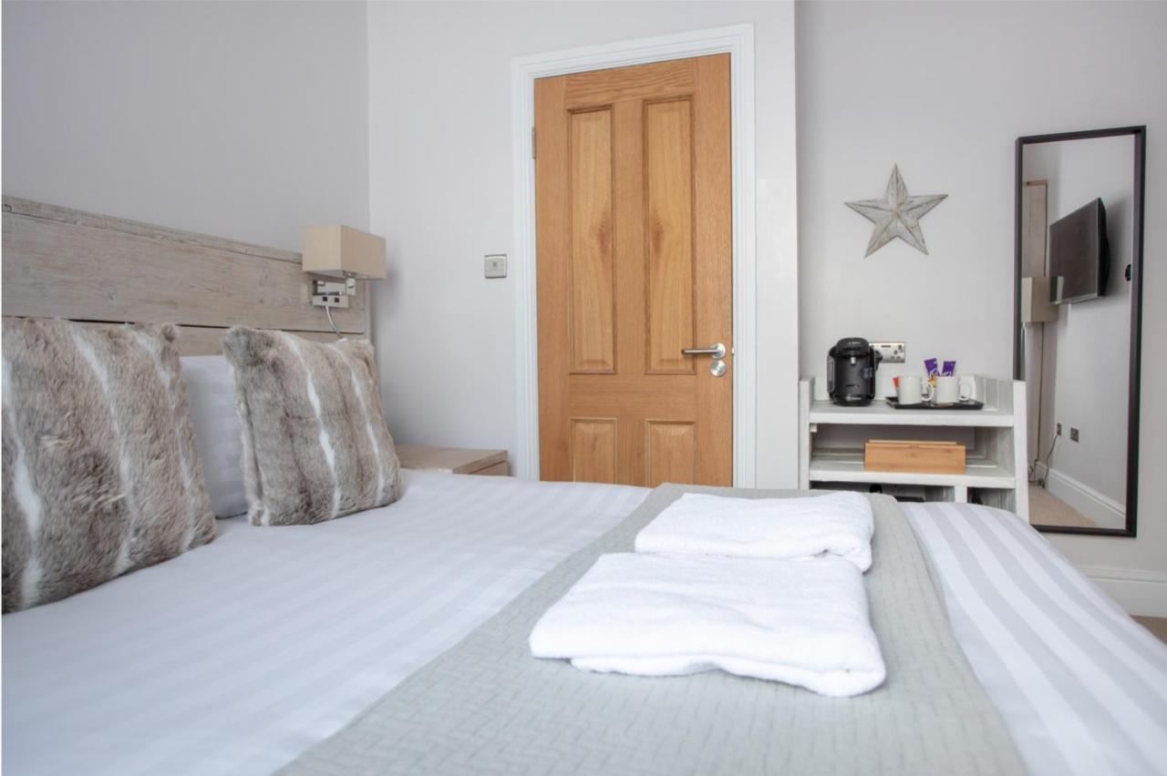 The Vanguard - Private Guest house York