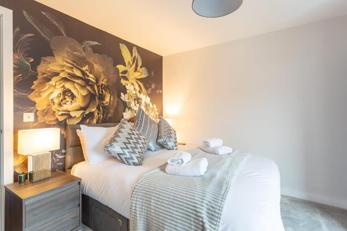 Stayzeni, Ouse Court Fantastic 2 Bed Flat Apartment