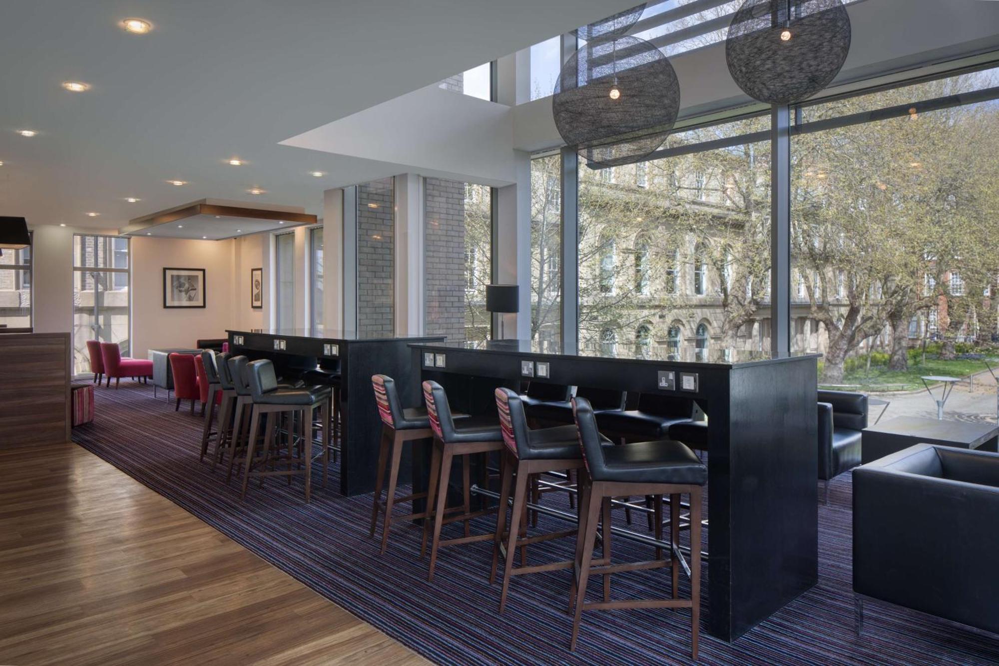 Hampton By Hilton