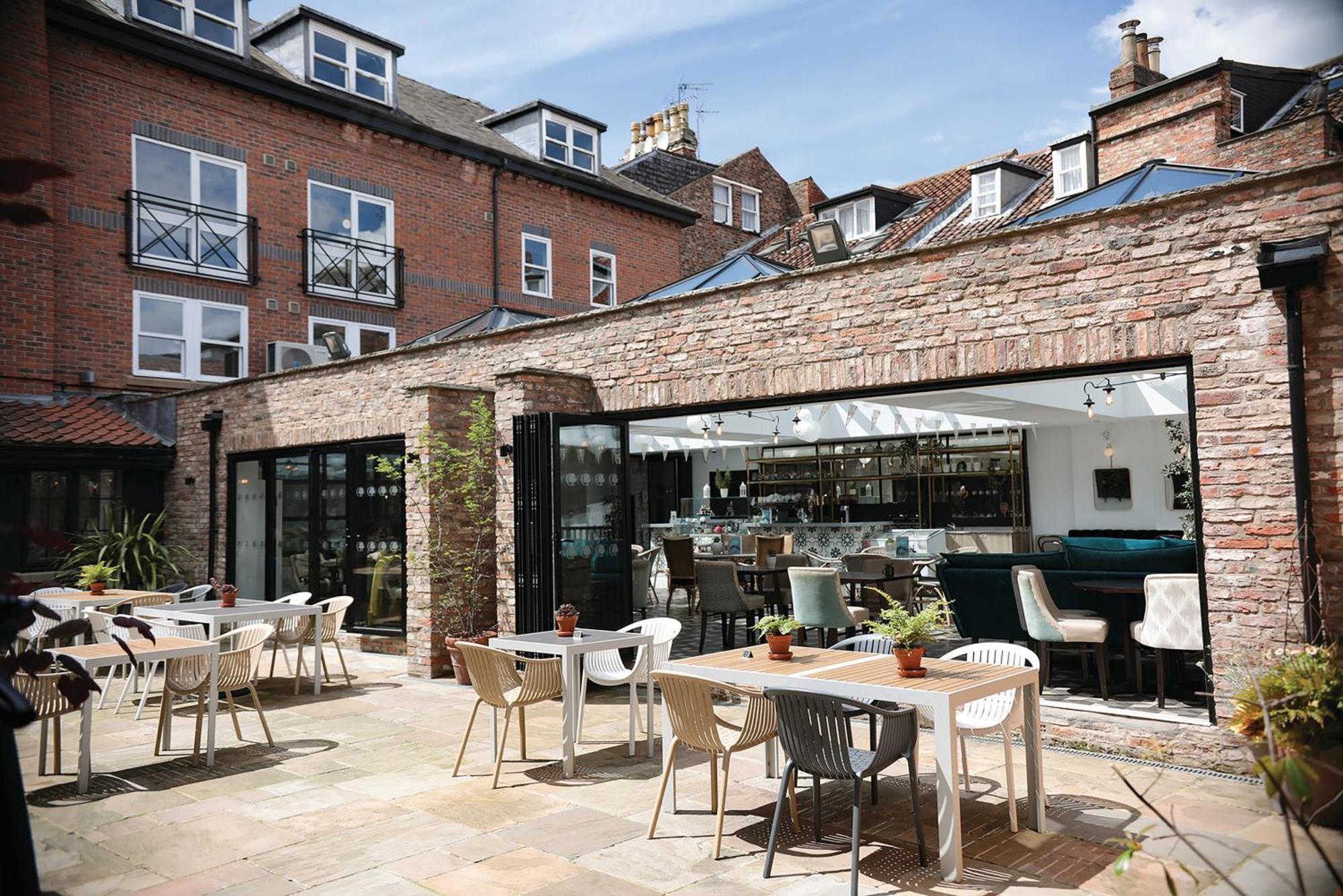 Doubletree By Hilton 4*