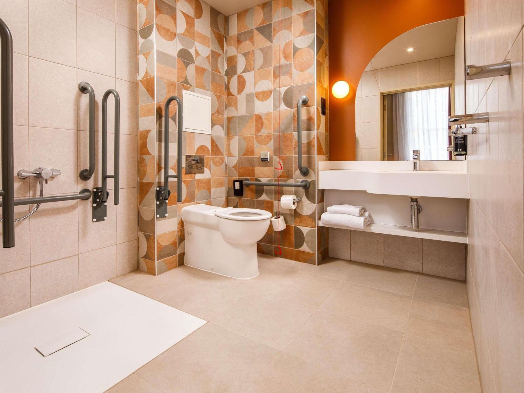 Ibis Styles Centre