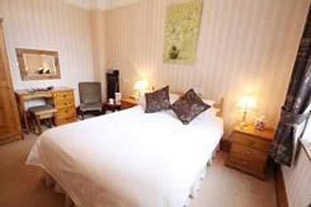 Warrens Guest house York