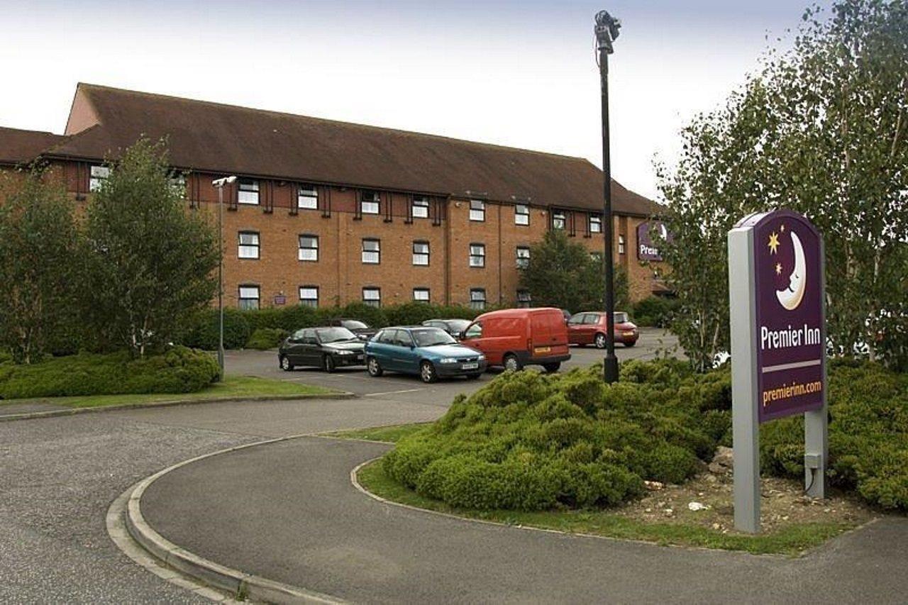 Premier York South West Hotel 3*