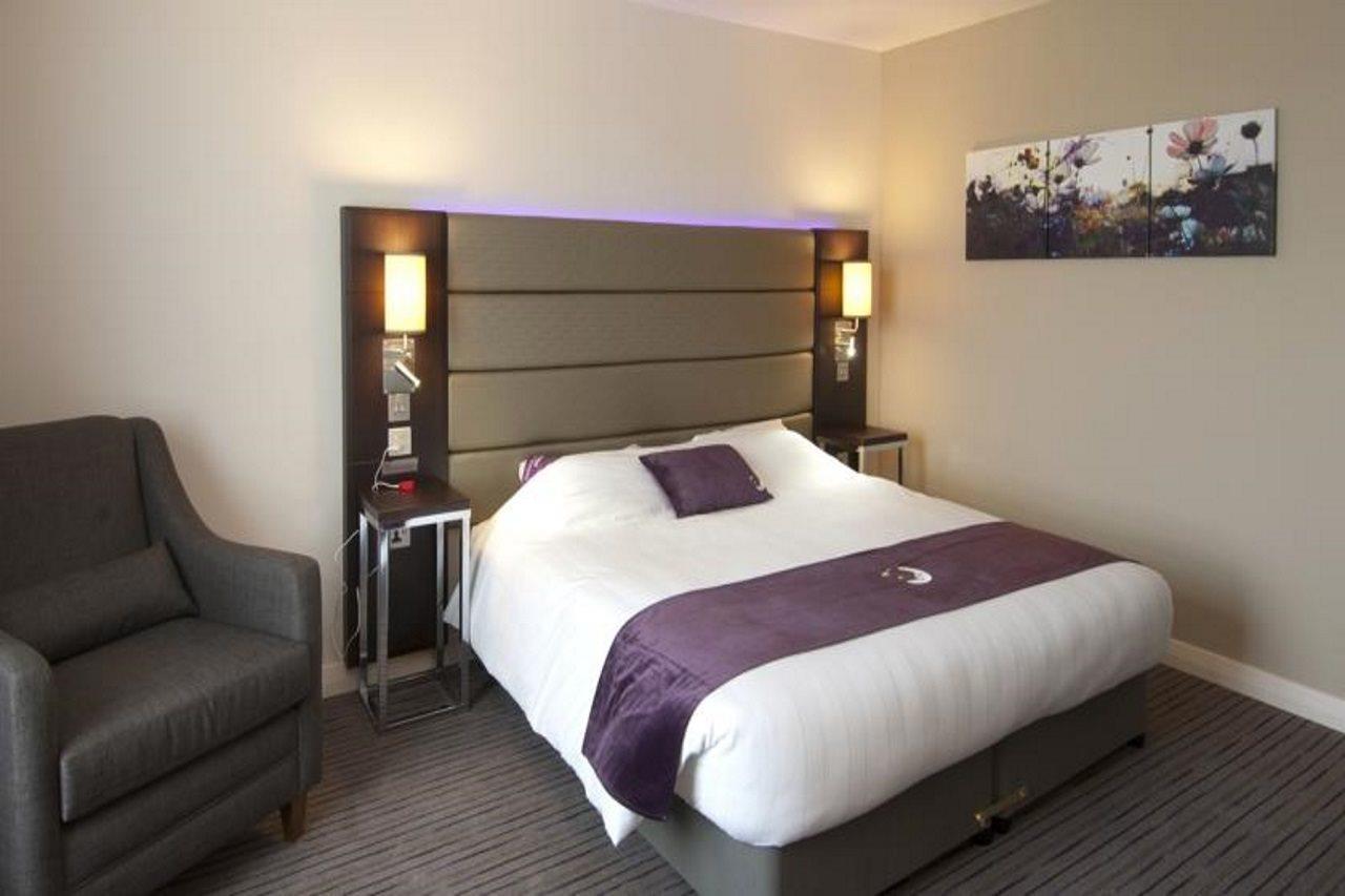 Premier York South West 3* York