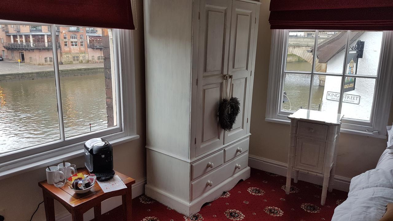 Hotel Lil's On The Waterfront 3*