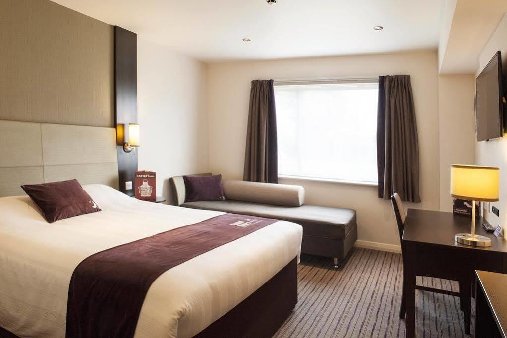 Premier York South West Hotel