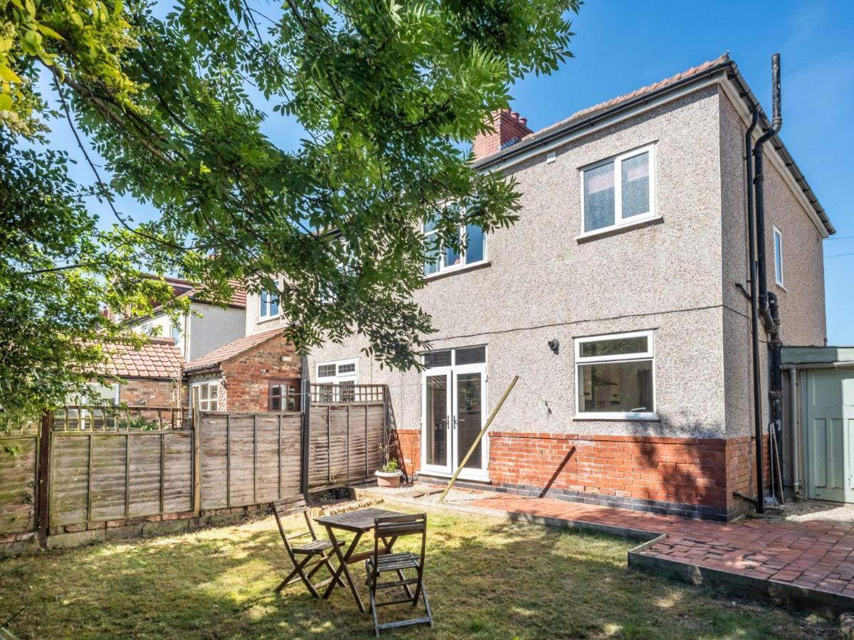 Bright & Spacious With Garden - Pass The Keys *