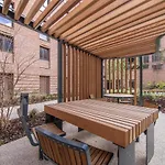 Entire 1 Bed - Number 39 - The Cosy Collection Ltd