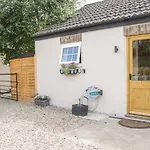 Farrier\'S Lodge