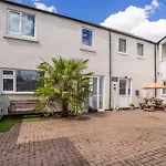 1 Ascot Mews - City Of York Holiday Home