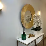 Apartment 11 Penthouse 2 Bedrooms, Sleeps 4