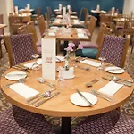 Wheatlands Lodge Hotel