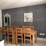 Luxury Town House At Purey Cust