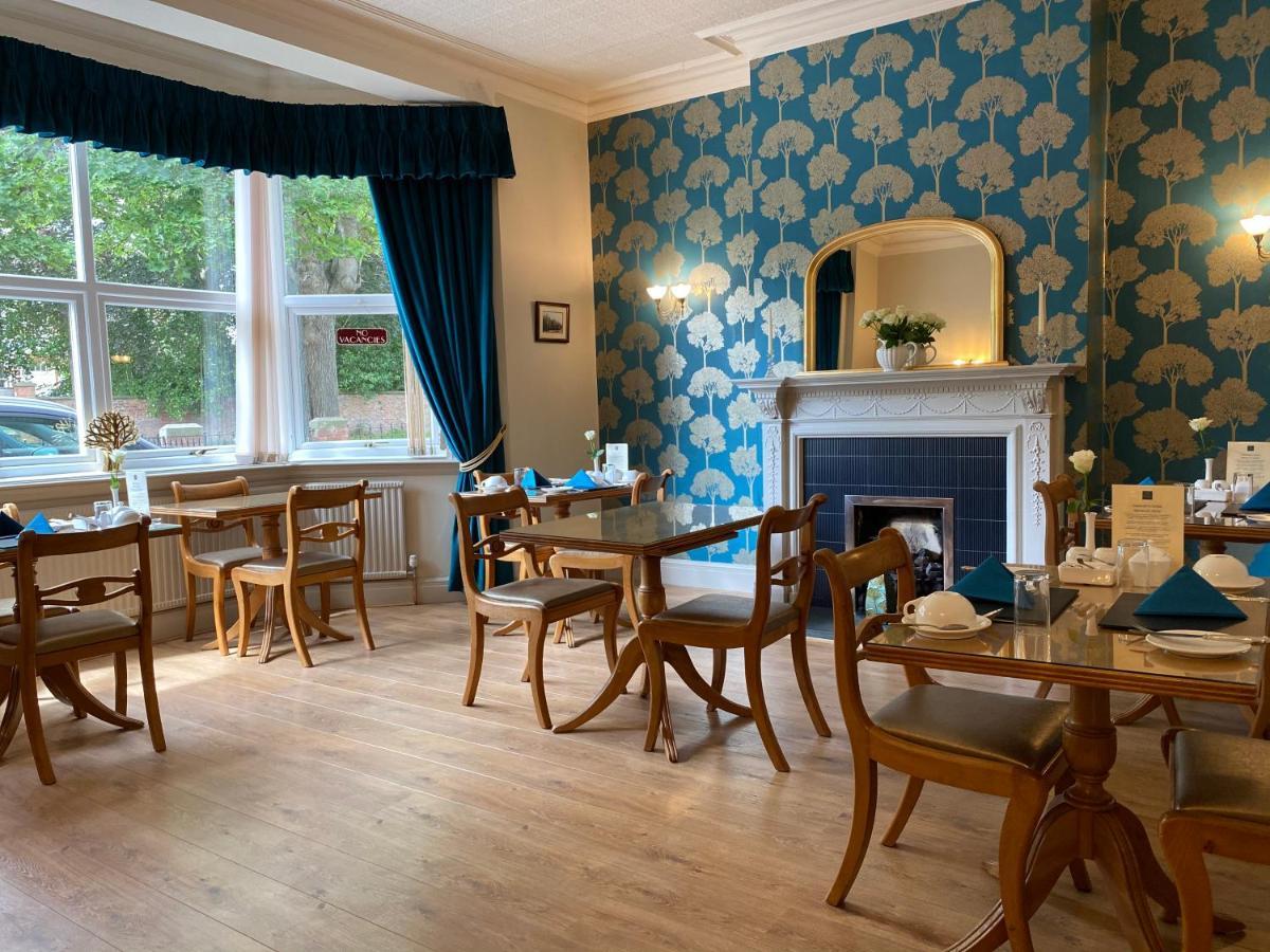 Ashbourne House 4* York