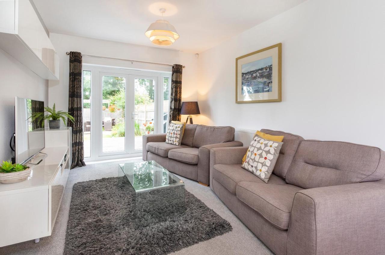 Woodlea House With Hot Tub With Free Parking
