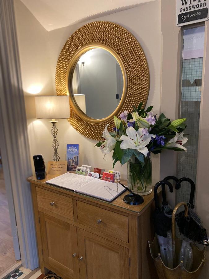 Bed & Breakfast Ashbourne House 4*
