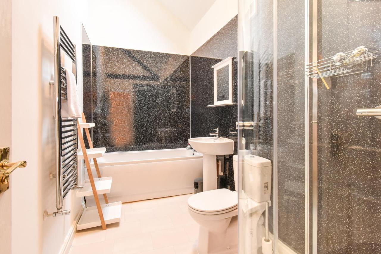 The Ascot -free On Site Parking Holiday home