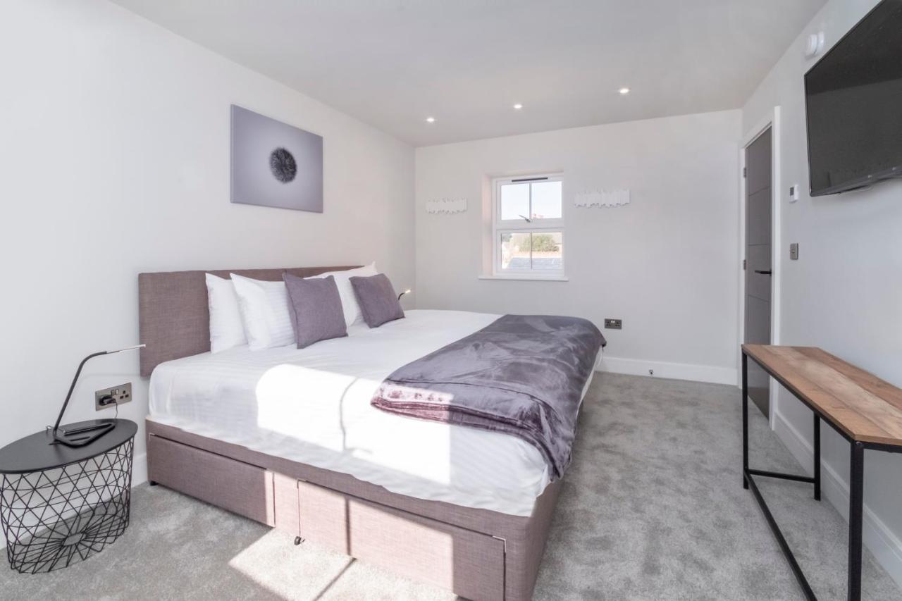 The Old Luxury Apartment