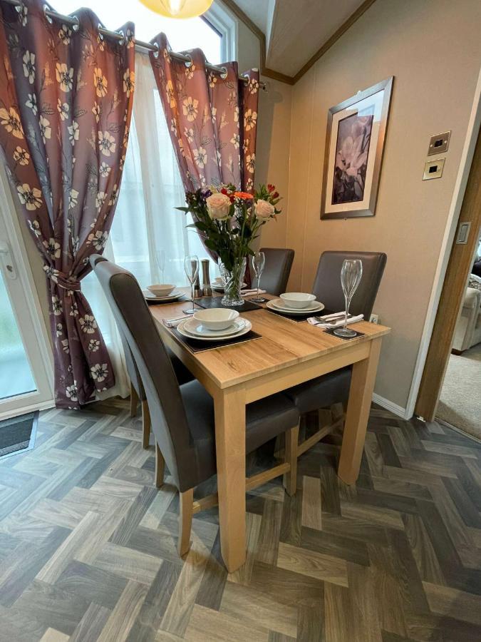 Chalet Lakeview Winter With Hot Tub *