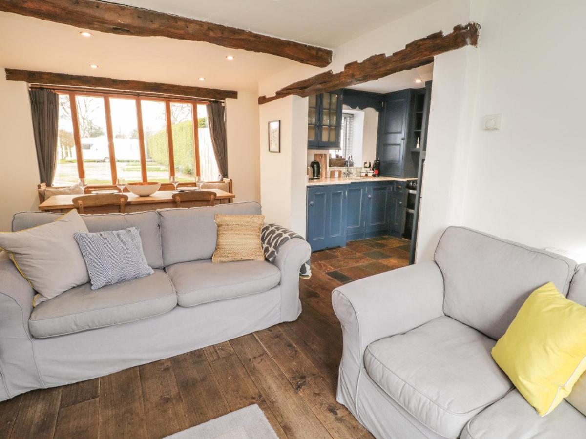 Cowper 2-bed Holiday home *