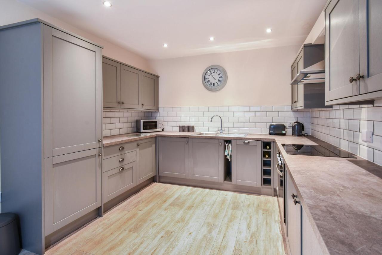 Holiday home The Ascot -free On Site Parking *