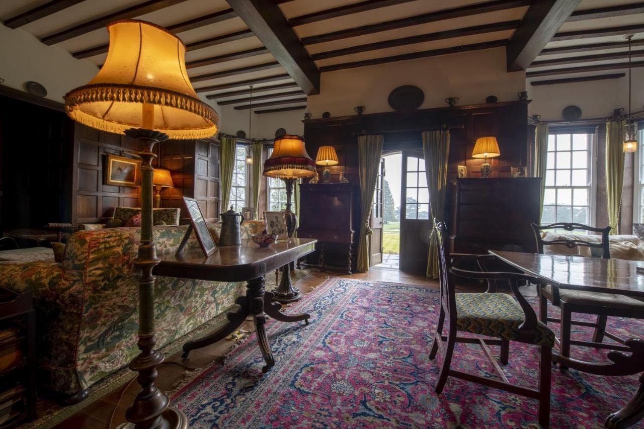 Upper Helmsley Hall Holiday home *
