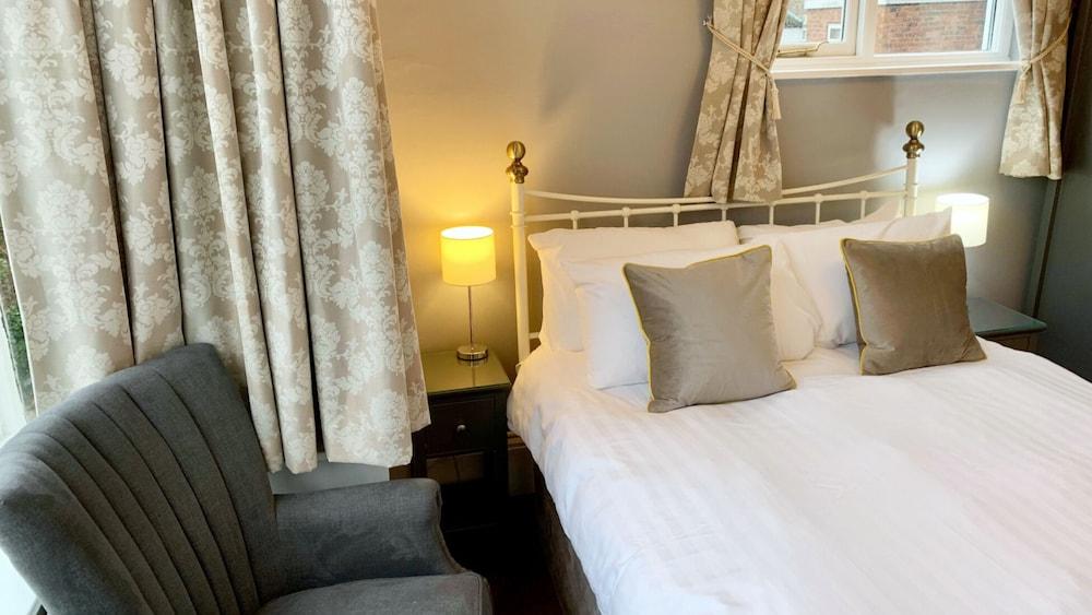The Crescent York