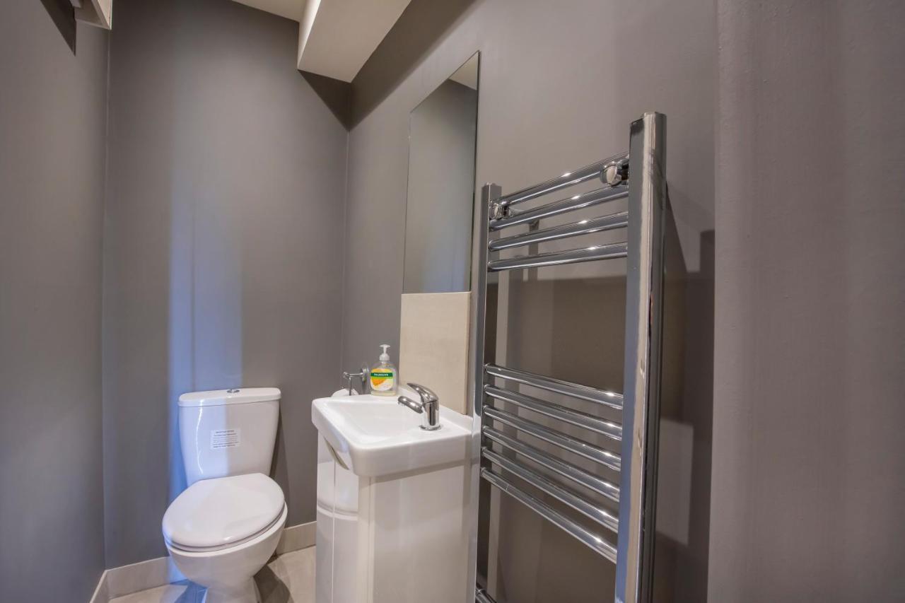 Patrick's Pool- 4 Bedroom,4 Bathroom, Luxury Townhouse! *