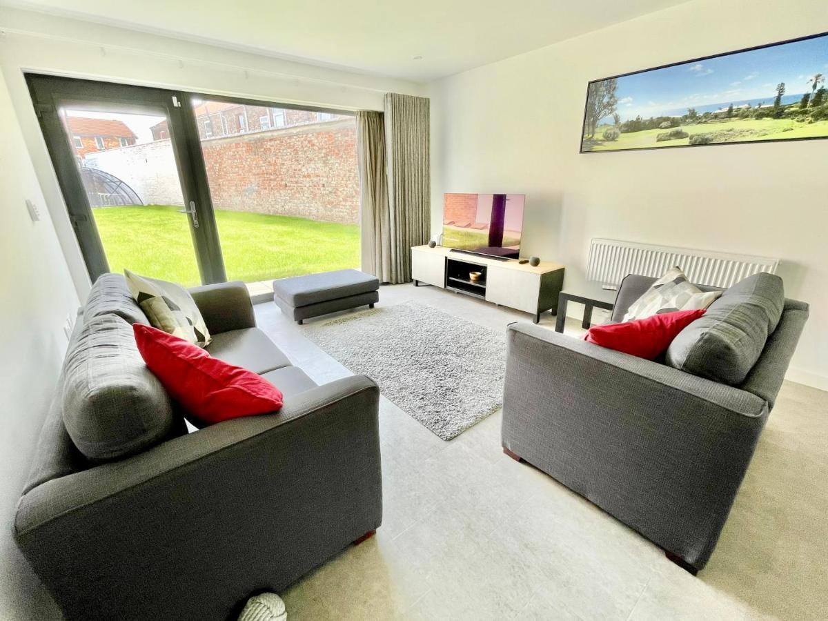 Garden View - 2 Bedroom Bungalow York