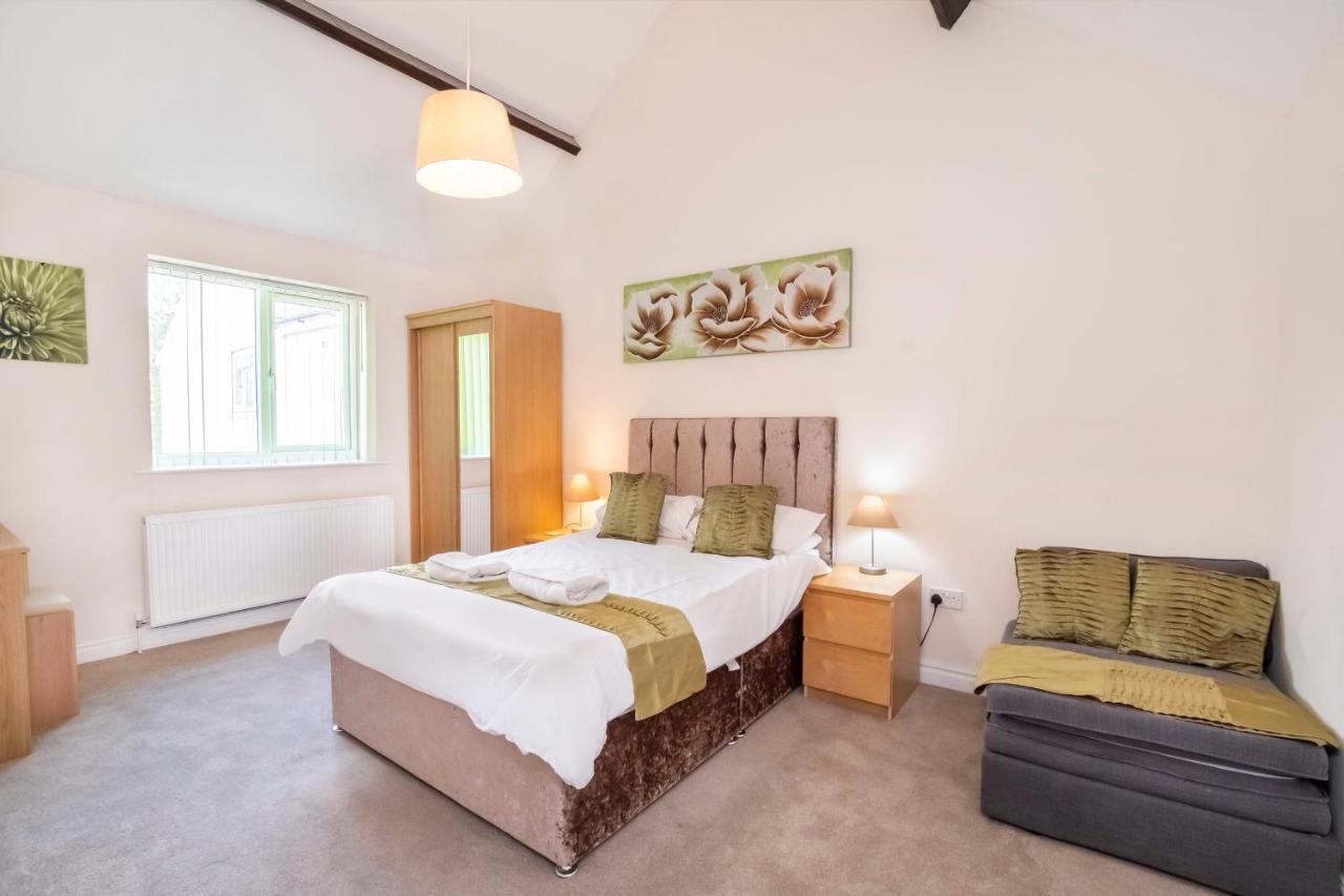 1 Ascot Mews - City Of York Holiday Home