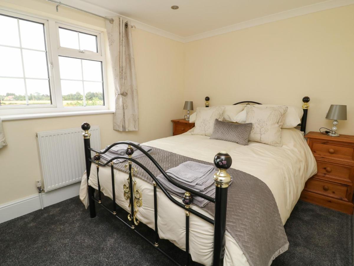 2 Crosslands Holiday home *
