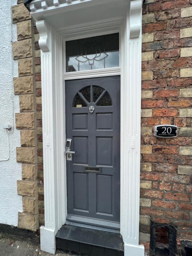 Bartley Central, Walking Distance To York