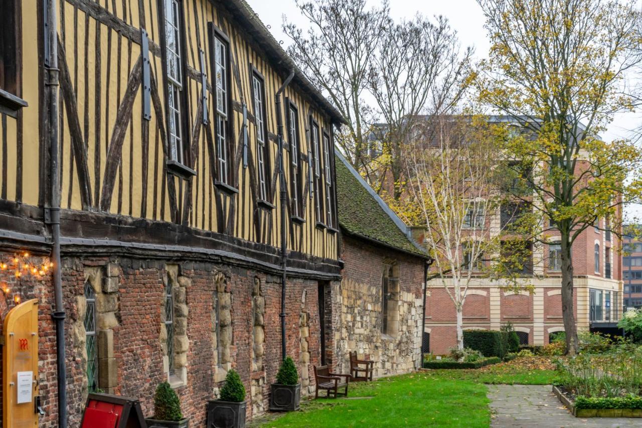 11 Merchants Place * York