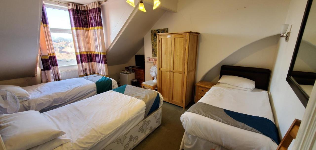 Diamonds Guest house 3*