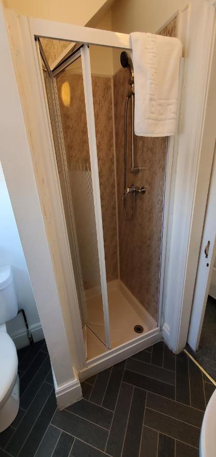 Diamonds Guest house 3*