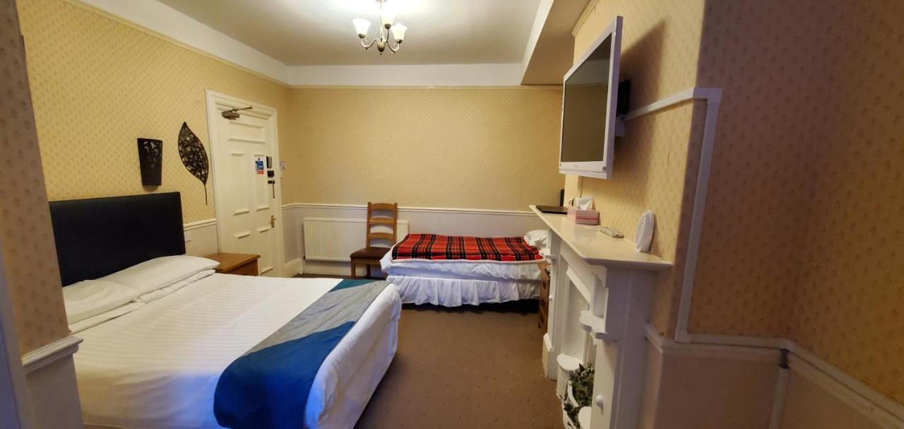 Diamonds 3* York