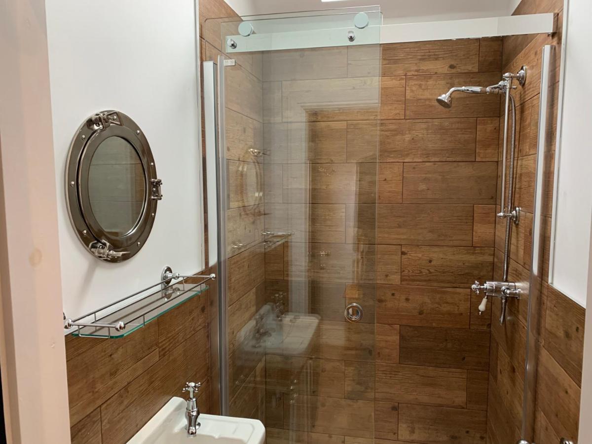 Apartment Luxury At Foot Of Yorkshire Wolds