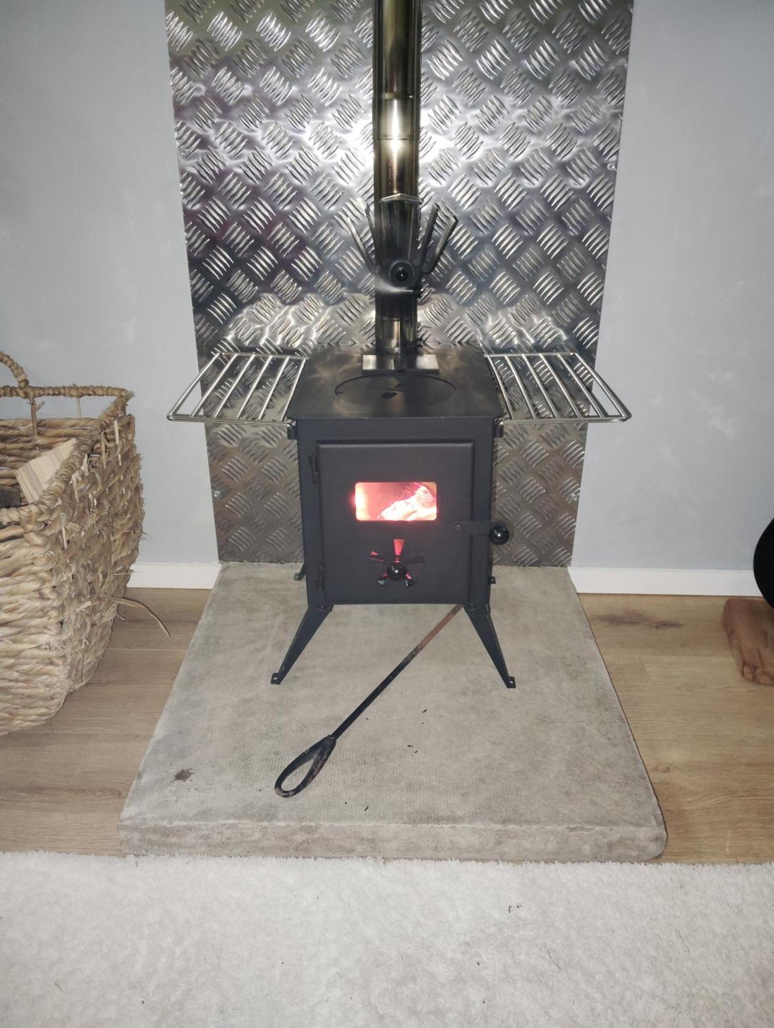 Daisy Lane Glamping *