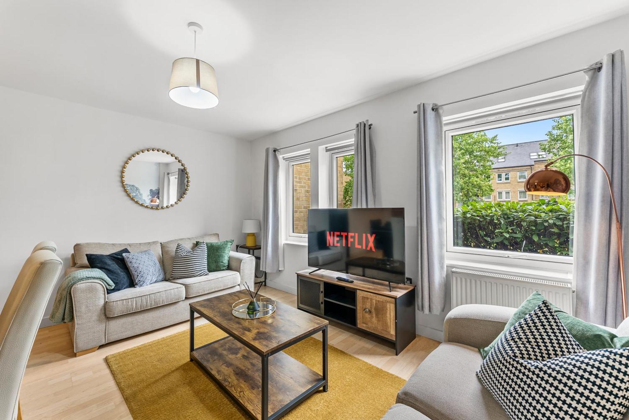 Chic Getaway - Pool Table - Free Street Parking York
