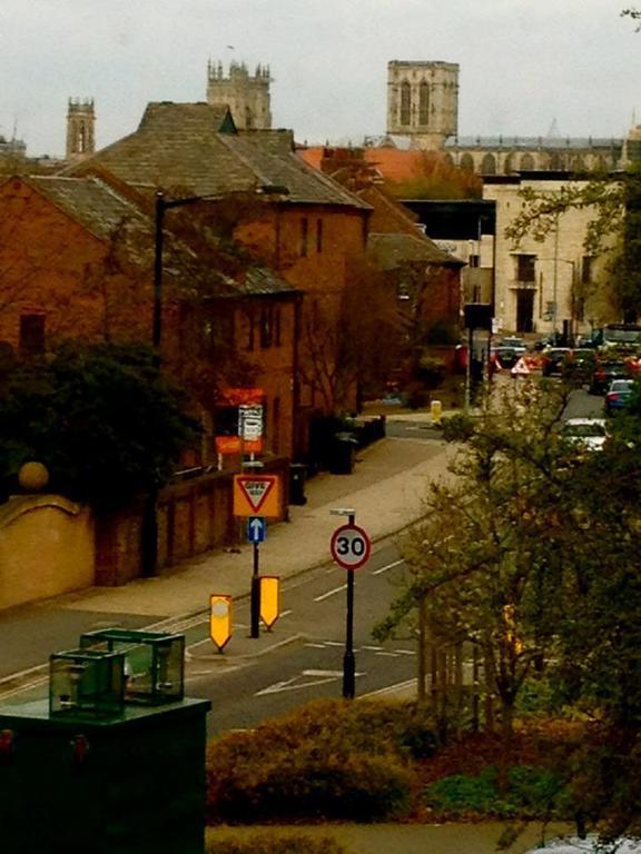 The Blue Bridge Apartment York