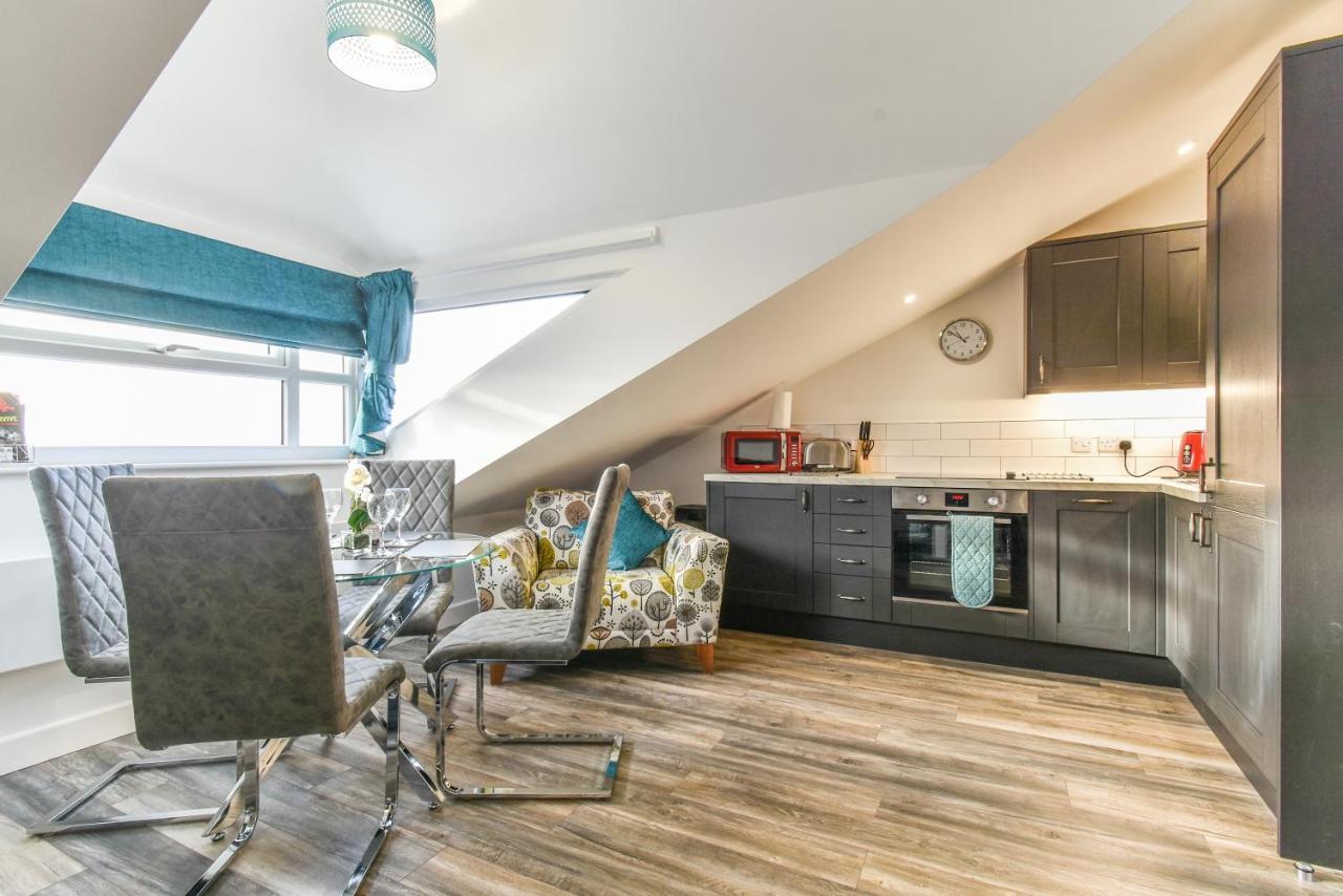 Windmill View Loft Apartment *
