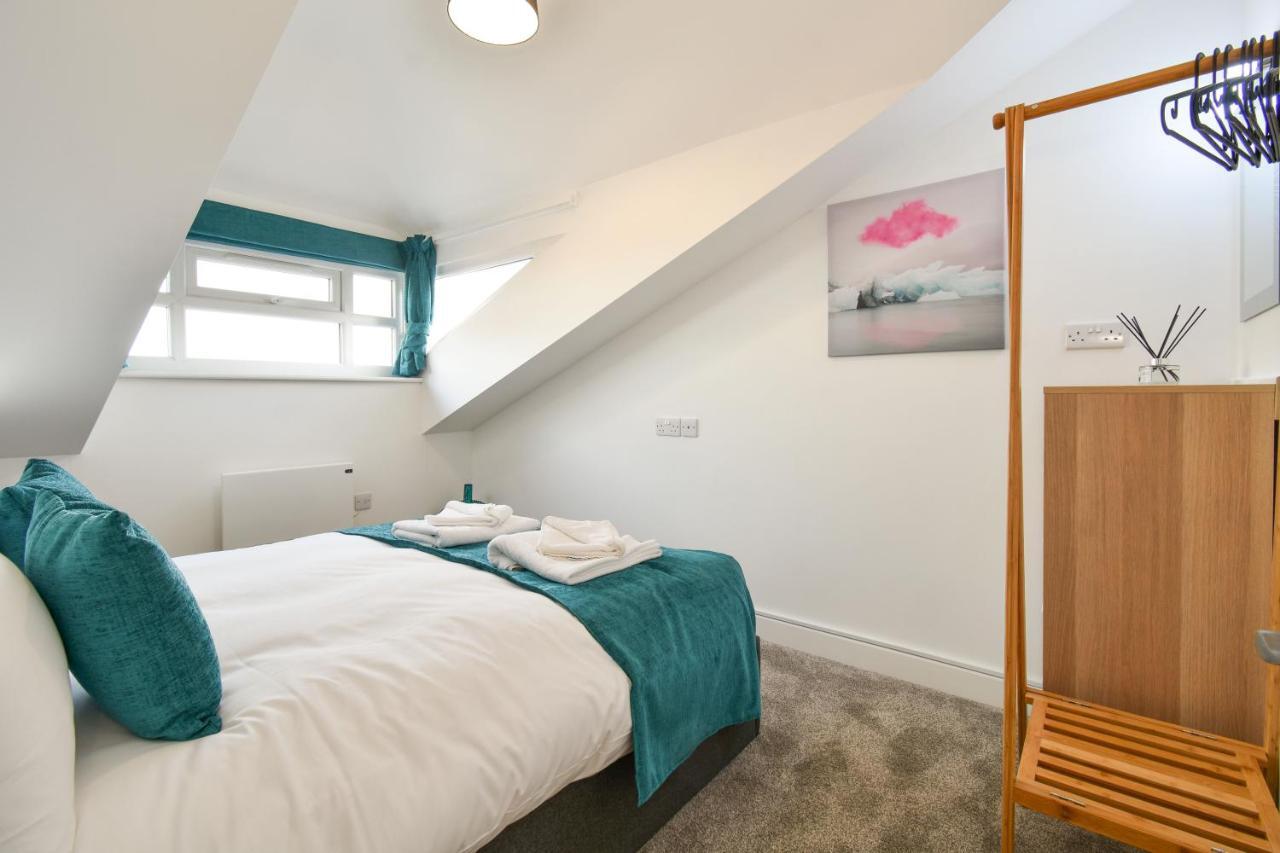 Windmill View Loft Apartment