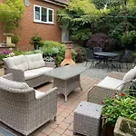 Grove House Bed & Breakfast