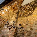 19 High Petergate - Next To York Minster