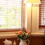 Brentwood Guest House