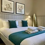 The Lawrance Luxury Aparthotel - York