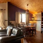 Harvest 13 Lodge, Yellowtop Country Park