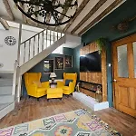 The Coach House, York