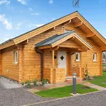 Holly Tree Lodges